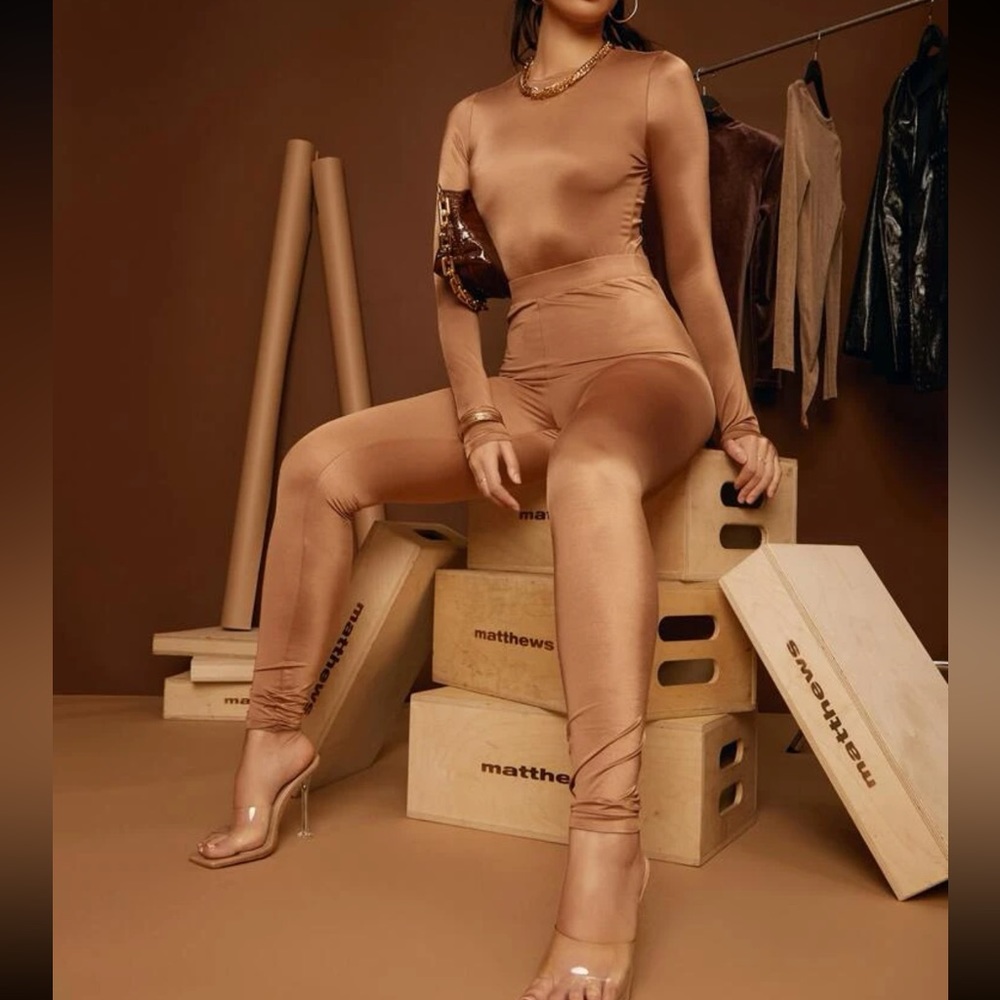 Nude leggings NWOT Never worn!
